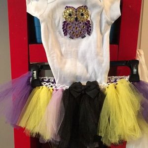 Outfit 6\9 baby owl t- shirt and tutu